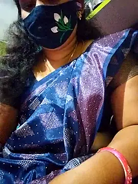 Snapshot of TAMI_KAYAL chatting on October 2025 04:42:01 PM TAMI KAYAL online show from October 2025 04:42:01 PM