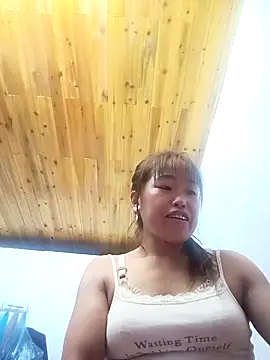 Vuong x online show from September 2025 06:18:01 AM