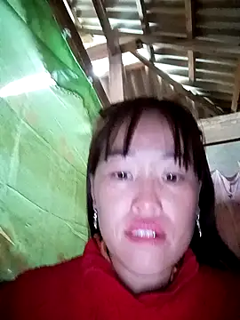 Vuong x online show from October 2025 03:15:01 AM