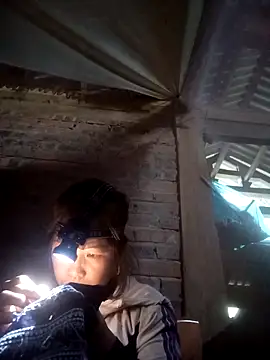 Vuong x online show from November 2025 09:53:02 AM