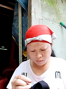 Snapshot of Hau_x chatting on September 2025 01:40:01 AM Hau x online show from September 2025 01:40:01 AM