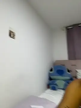 Snapshot of karolaalcendra chatting on November 2025 03:41:01 AM karolaalcendra online show from November 2025 03:41:01 AM