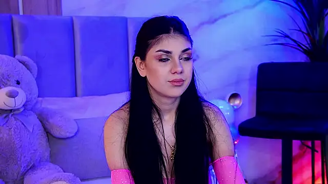 ZaraCapri online show from October 2025 07:47:02 AM