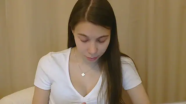 Jorelia online show from September 2025 09:52:02 PM