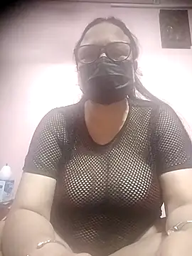 thehotlady online show from October 2025 06:37:02 AM