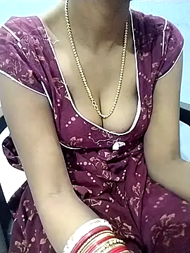 Richa-sexyhot online show from September 2025 04:50:02 PM