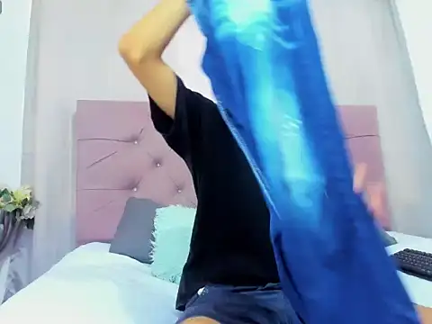 EthanBlackwoodd online show from October 2025 07:22:02 PM