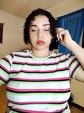 Julie wallace online show from October 2025 03:58:02 PM