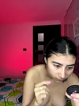 Isabella Montoya online show from October 2025 03:04:01 PM