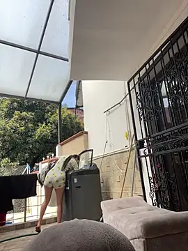 Isabella Montoya online show from October 2025 02:07:01 PM