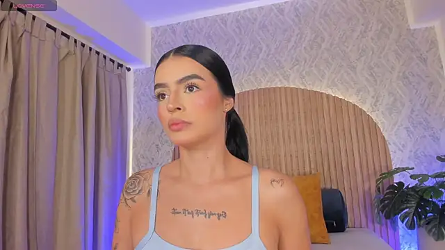 Sophiie Belle online show from September 2025 01:13:01 PM