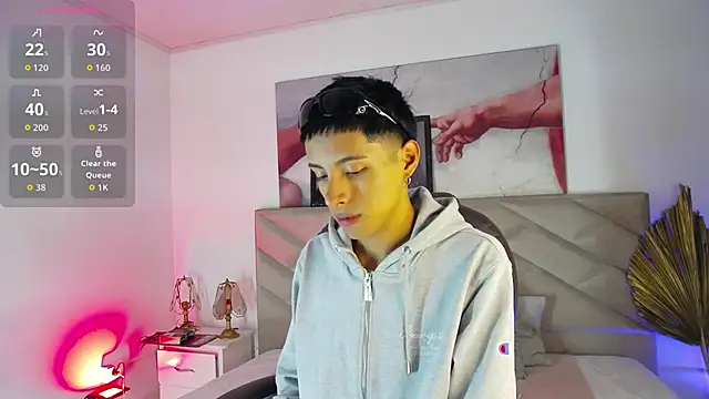 Snapshot of EstivenSallas chatting on October 2025 02:40:02 AM EstivenSallas online show from October 2025 02:40:02 AM