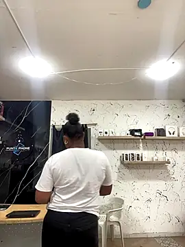 Snapshot of Karol_sexy23 chatting on November 2025 03:03:02 PM Karol sexy23 online show from November 2025 03:03:02 PM