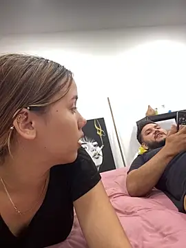 Snapshot of coupleyys chatting on November 2025 11:32:01 PM coupleyys online show from November 2025 11:32:01 PM