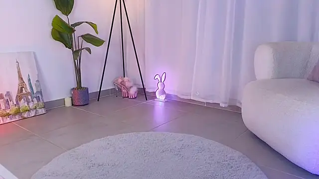 violetssweet online show from September 2025 01:21:02 AM