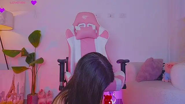 violetssweet online show from October 2025 01:14:01 AM