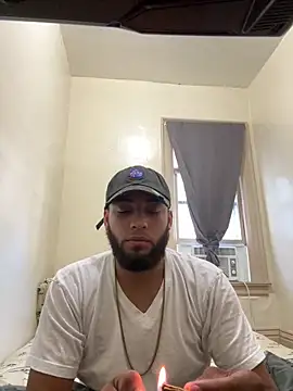 Snapshot of LeoPR00 chatting on September 2025 02:00:02 PM LeoPR00 online show from September 2025 02:00:02 PM