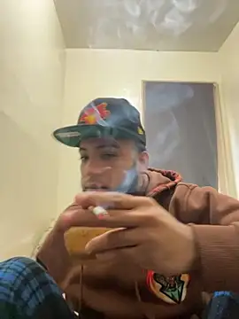 Snapshot of LeoPR00 chatting on October 2025 04:42:02 PM LeoPR00 online show from October 2025 04:42:02 PM