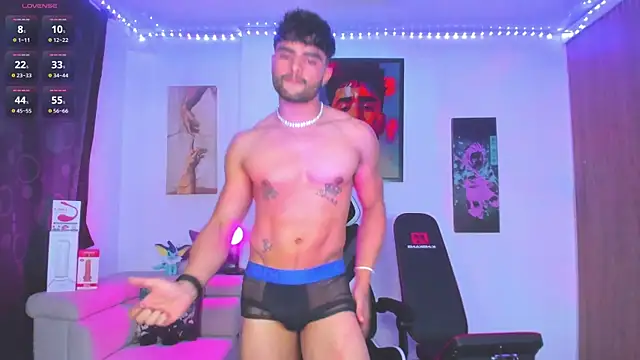 Snapshot of JordanRossie chatting on October 2025 11:33:01 PM JordanRossie online show from October 2025 11:33:01 PM