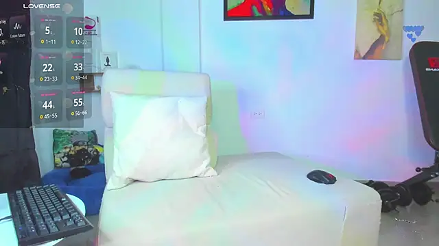 Snapshot of JordanRossie chatting on November 2025 11:16:01 PM JordanRossie online show from November 2025 11:16:01 PM