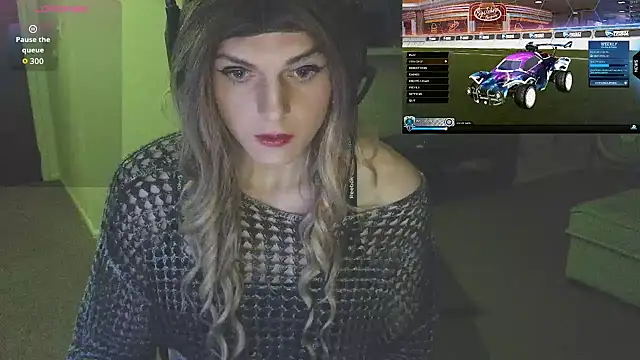 EnbyGamerChick online show from September 2025 06:03:01 AM