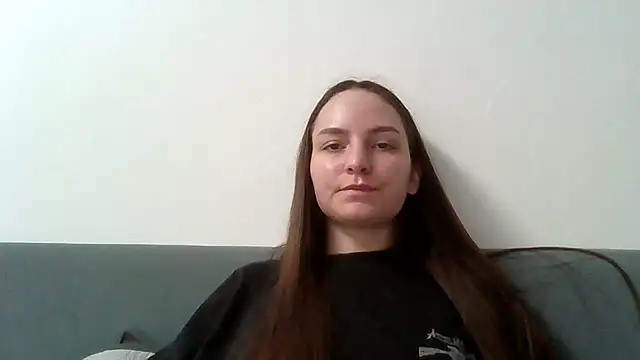 Ysolven online show from September 2025 05:25:01 PM