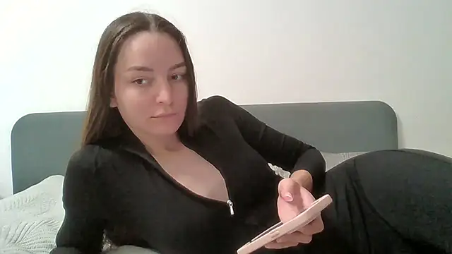 Ysolven online show from September 2025 09:58:01 AM