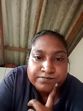 Indianqueen786 online show from September 2025 01:22:01 PM