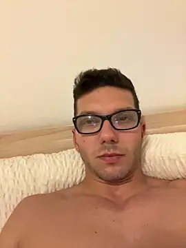 Mareciano online show from September 2025 06:11:02 PM
