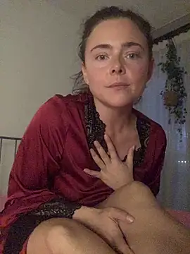 Snapshot of Mia_Winters chatting on October 2025 05:46:01 PM Mia Winters online show from October 2025 05:46:01 PM