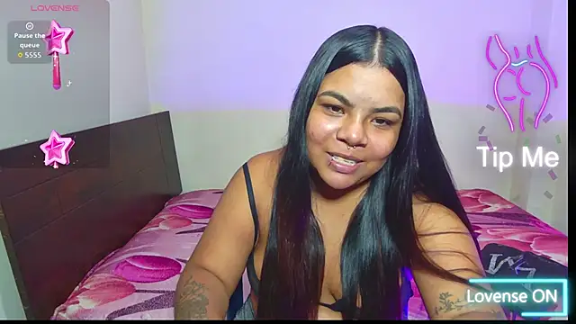 Snapshot of SabrinaSalazar11_ chatting on September 2025 05:00:02 AM SabrinaSalazar11 online show from September 2025 05:00:02 AM