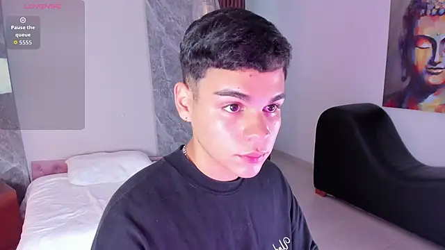 james jonnes online show from September 2025 07:59:01 PM