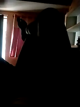 Snapshot of monarani5986 chatting on October 2025 06:21:01 AM monarani5986 online show from October 2025 06:21:01 AM