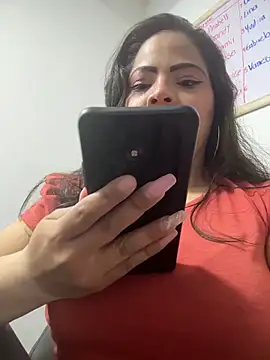 ROUSE SINCLAIR online show from October 2025 07:02:01 PM