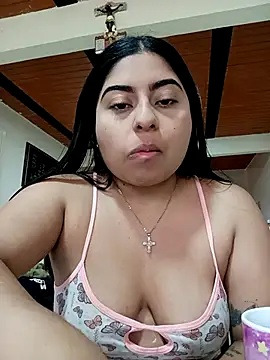TifanieJones online show from September 2025 01:24:02 PM