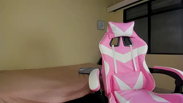 Snapshot of jordan_mm420 chatting on October 2025 02:43:02 AM jordan mm420 online show from October 2025 02:43:02 AM