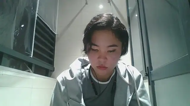 JennyCarpenter online show from October 2025 11:44:02 AM