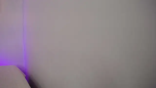 roxxi33 online show from October 2025 10:15:01 PM