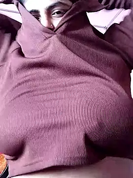 Angelpriya234 online show from September 2025 04:23:02 AM