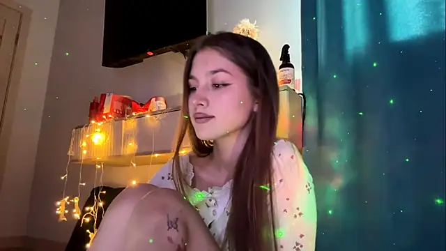 CutieAIice online show from September 2025 02:30:02 PM