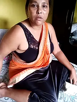 Hotbaby 33 online show from September 2025 08:49:02 AM
