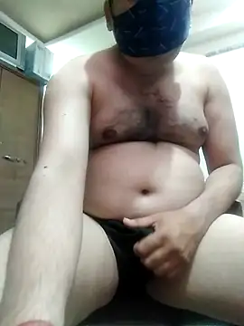 Snapshot of Love40777 chatting on September 2025 09:42:02 PM Love40777 online show from September 2025 09:42:02 PM