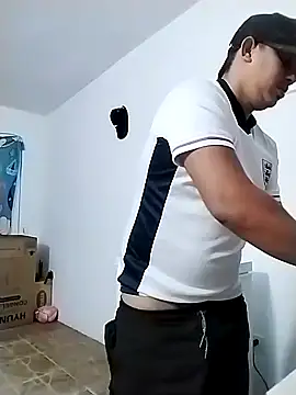 Snapshot of Alex_man23 chatting on November 2025 04:36:01 AM Alex man23 online show from November 2025 04:36:01 AM