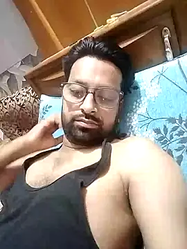 mohsin99272 online show from September 2025 12:51:01 PM