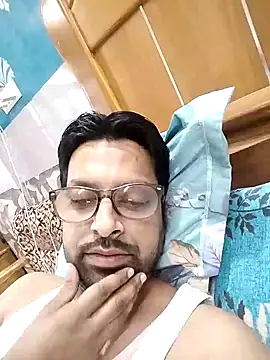 mohsin99272 online show from October 2025 10:48:01 AM