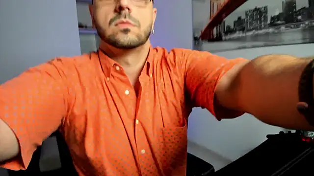 Snapshot of Jace_Thorne chatting on September 2025 08:10:01 PM Jace Thorne online show from September 2025 08:10:01 PM