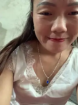 Snapshot of _losrt_cherry_ chatting on November 2025 03:27:01 AM losrt cherry online show from November 2025 03:27:01 AM