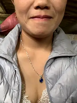 Snapshot of _losrt_cherry_ chatting on November 2025 03:29:02 AM losrt cherry online show from November 2025 03:29:02 AM