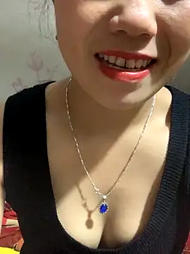 Snapshot of _losrt_cherry_ chatting on November 2025 01:17:01 AM losrt cherry online show from November 2025 01:17:01 AM