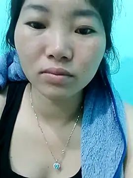 Tuyetmi online show from September 2025 01:24:02 PM